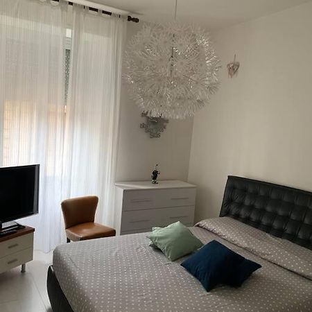 Appartamento Centralissimo Elegante Terni Exterior foto