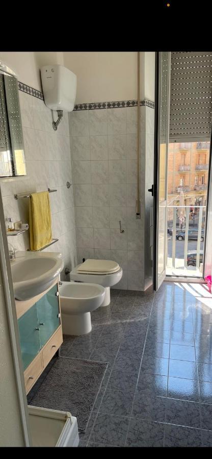 Appartamento Centralissimo Elegante Terni Exterior foto